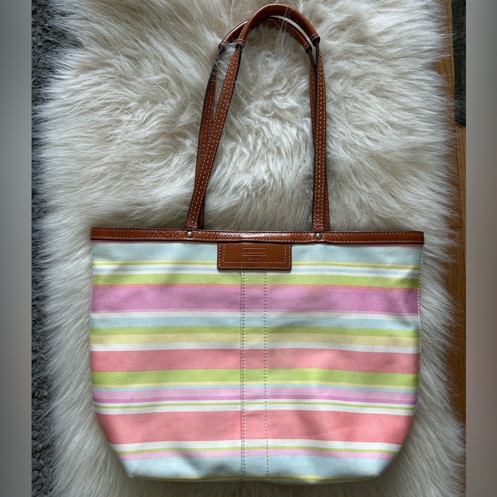 EUC - Coach Purse - Multicolor